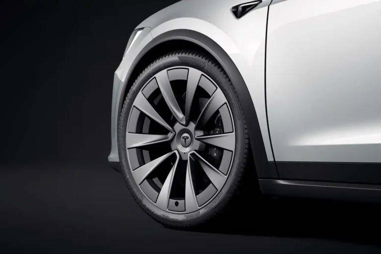 What Tire Tread Patterns Say About Your Driving Habits